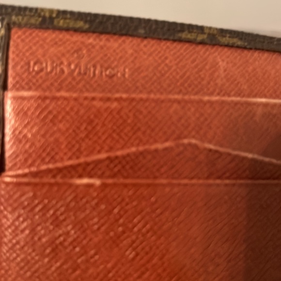 Authentic Vintage Louis Vuitton Tri Fold Wallet - Picture 4 of 8